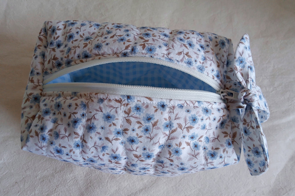 Beauty case trapuntato