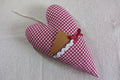 Cuore imbottito da appendere con taschina - Cotone artigianale